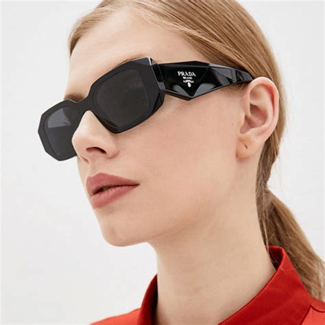 óculos da prada feminino valor|prada eyewear outlet shop.